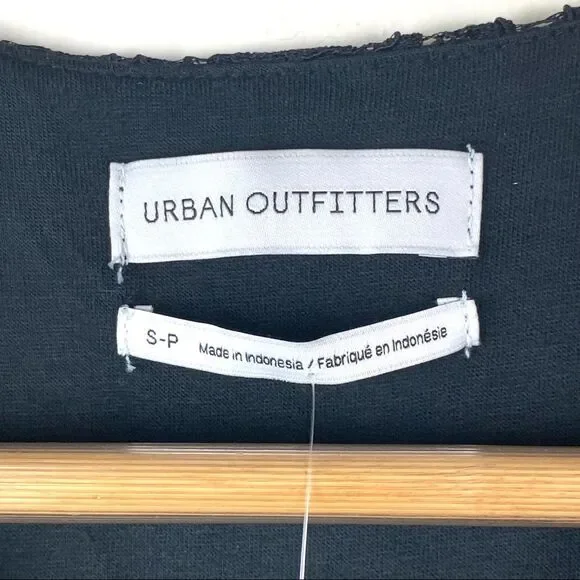 NWT Urban Outfitters Imogen Lace Midi Dress Sz S - Picture 9 of 13